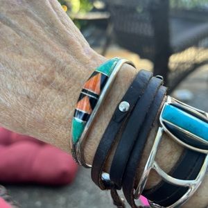 Vintage Native American SS/turquoise/coral/onyx cuff